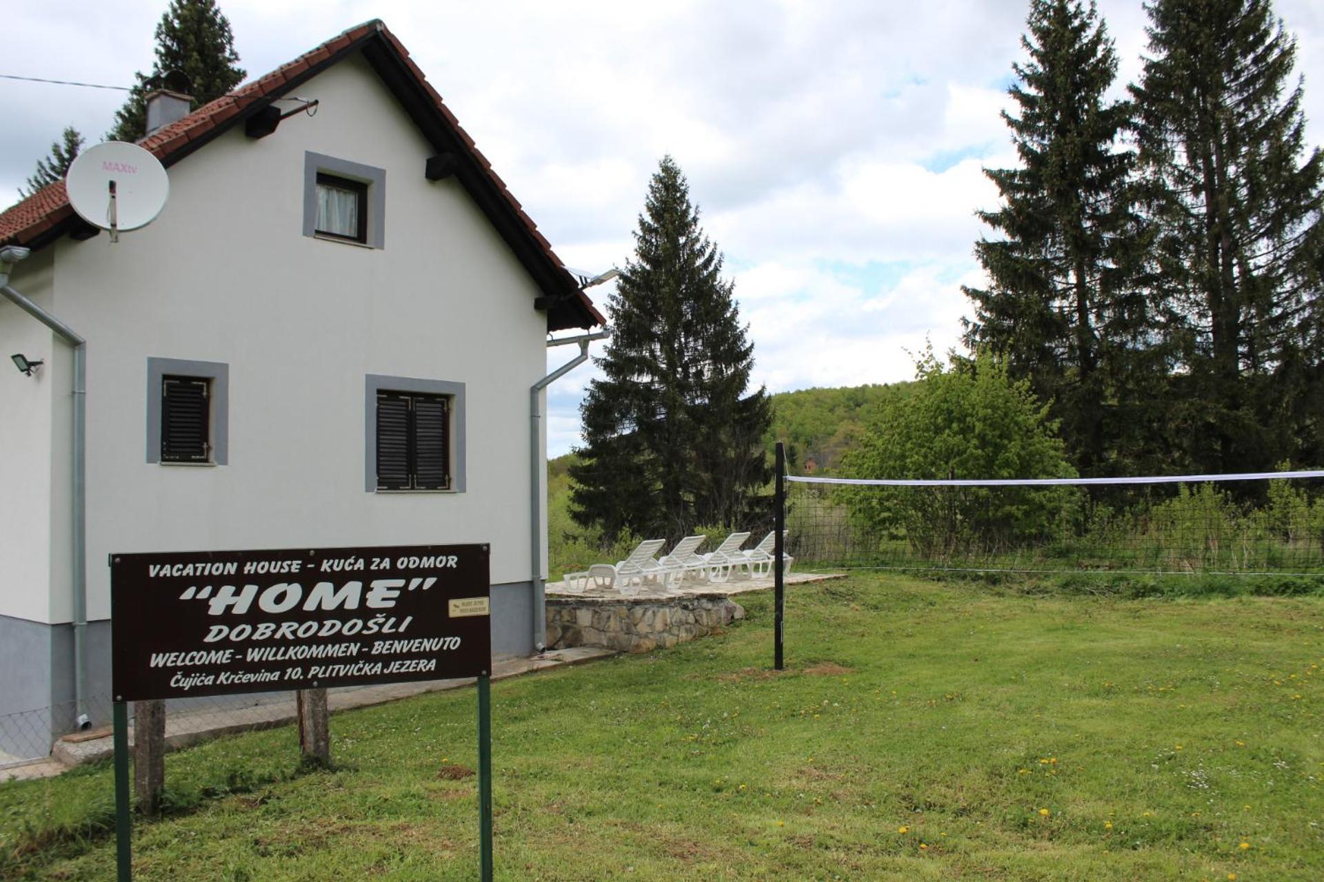Vacation House Home, Plitvice Lakes National Park Plitvicka Jezera Bagian luar foto