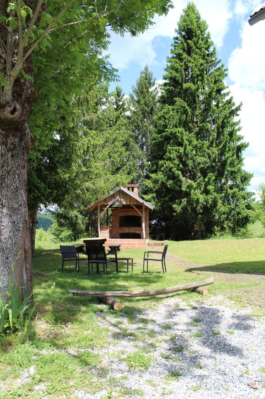 Vacation House Home, Plitvice Lakes National Park Plitvicka Jezera Bagian luar foto